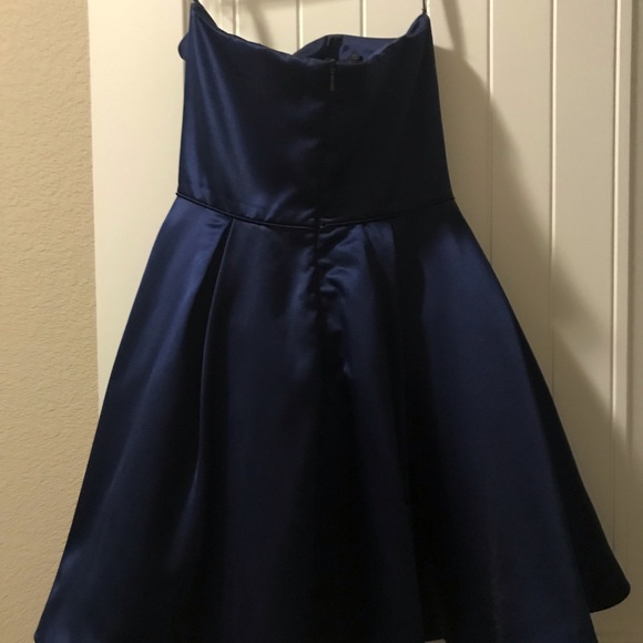 Brand: Sherri Hill / Navy blue strapless dress - Picture 2 of 4